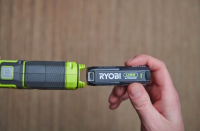 Ryobi RLI4-0 4V Akumulátorové inšpekčné svetlo USB Lítium